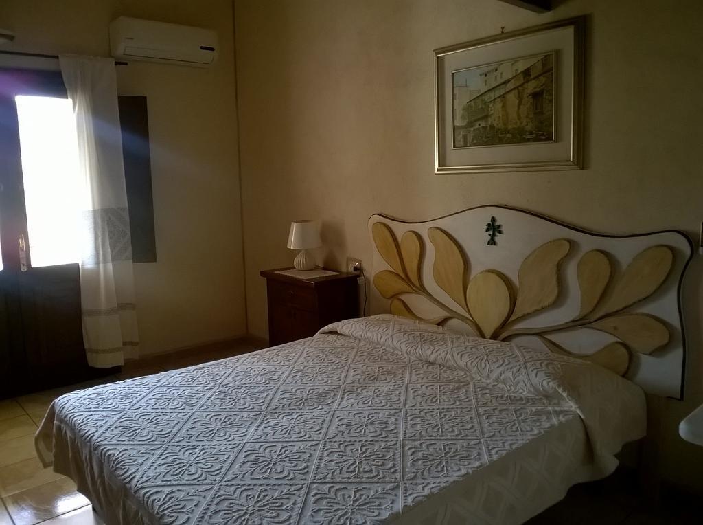 Hotel Valle Del Cedrino Galtelli Luaran gambar
