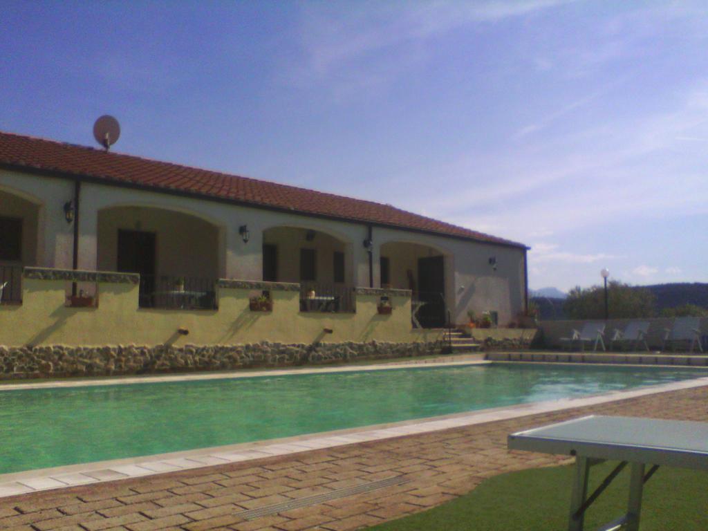 Hotel Valle Del Cedrino Galtelli Luaran gambar