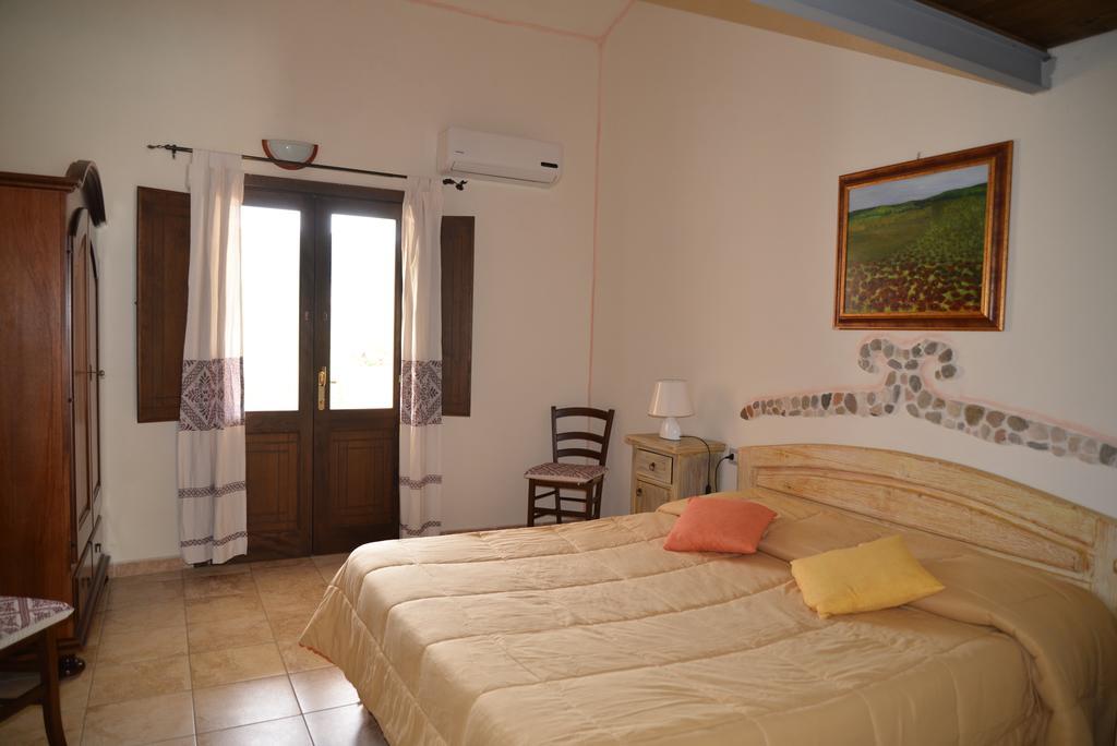 Hotel Valle Del Cedrino Galtelli Luaran gambar
