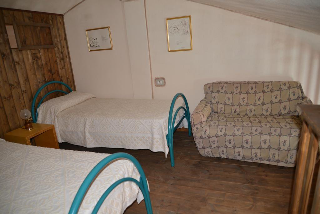 Hotel Valle Del Cedrino Galtelli Luaran gambar