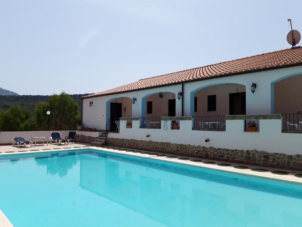 Hotel Valle Del Cedrino Galtelli Luaran gambar